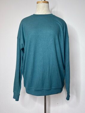 ALO Yoga Men's Teal Crewneck Sweatshirt